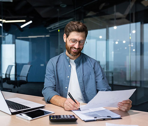 qvh-business-composition-with-modern-style